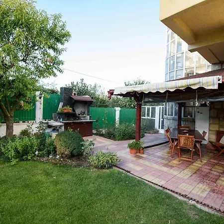 Vila Camelia אובידיו